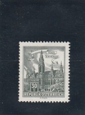 L6802 AUTRICHE TIMBRE N° Y&T 970 de 1962-70 " Hotel de ville de Vienne " NEUF**