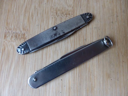 Anciens couteaux pliants - , tout