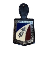 Insigne Police Nationale Française. Formations Routières Motocyclistes. Drago