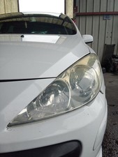 Optique avant principal gauche