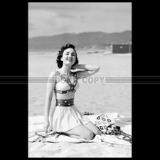 Photo F.003051 ANN BLYTH (OUR VERY OWN) 1950