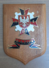 BLASON BOIS  AVEC INSIGNE