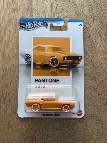 Hot wheels camaro pantone - hot,