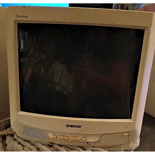 1990 vtg sony - 1990's,