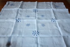 Service de table N°38 nappe à thé 79 x 82 cm + 6 serviettes  en lin bleu