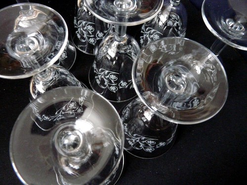 Verres pieds en cristal - en,