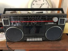 Radio cassette toshiba vintage 1985