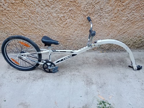 Vélo suiveur trek mt201 semi - vélo,