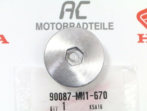 Honda 600 capot - honda,