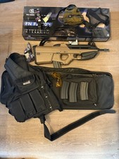 Lot équipement Airsoft 1 réplique FN f2000 Herstal