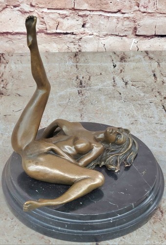 Statue bronze erotique femme - erotique,