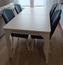 Lot table à manger + 4