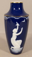 Marcel Chaufriasse, Vase En Porcelaine Barbotine De Limoges, Jeune Femme colombe