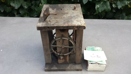 C14 très ancien - ancien, mouvement