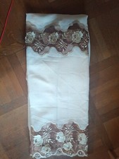 Voilage coupon appliqué avec du macramé en blanc 3m de largeur sur 2m85 