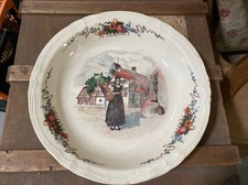 Grand  Plat creux  faïence Sarreguemines service Obernai signé H.Loux Alsaciebne