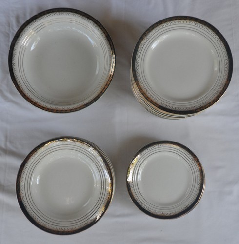 Service semi porcelaine - service, semi-porcelaine