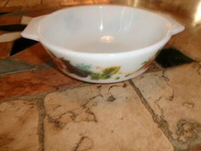 PETIT PLAT  DE SERVICE   PYREX