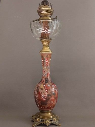 Ancienne lampe pétrole - ancienne, à