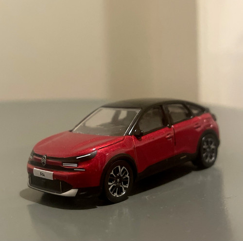 Voiture miniature citroen 3 - c4,