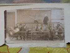 ancienne grande photo maitre d ecole et ecoliers en classe tableau albumen print