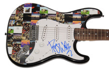 ROGER WATERS SIGNED AUTOGRAPH