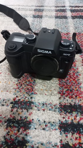 Reflex sigma sd9 zoom 24 - sigma, +