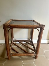 Table En Bambou Et Verre 