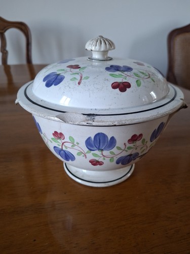 Pot couvert creil et - pot, "creil