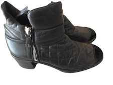 Authentique Boots Cuir Matelassé Noir Chanel 39,5