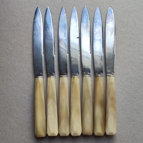 Lot anciens couteaux - lot,