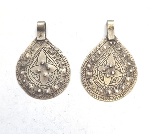 Lot anciens pendentifs - de,