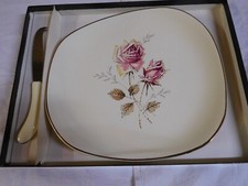 SET  plateau à fromage et son couteau Modèle Asnelles - occasion - années 70