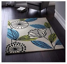 Tapis moderne touffeté à la