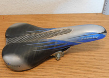 SELLE de VELO fanatic BASSANO italy à PETIT PRIX PORT COMPRIS vtt COURSE italie