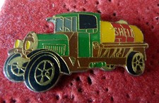PIN'S ANCIEN CAMION CITERNE CARBURANT SHELL