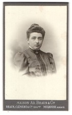 Photo Maison Ad. Braun & Cie., Mulhouse, Porte de Bale 18, Portrait de Frau im  