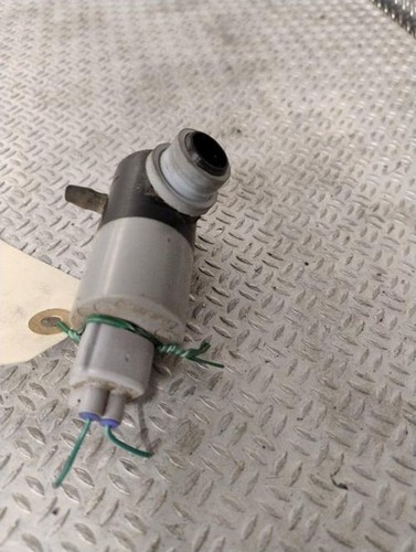 Pompe lave glace - , toyota