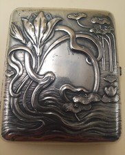 ANCIEN ÉTUI À CIGARETTES