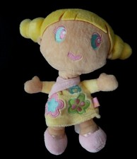 *. DOUDOU KIMBALOO la halle POUPEE FILLE BLONDE ROBE JAUNE ROSE SAC 21cm  TTBE