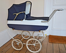 Ancien Landau de Poupée Jouet datant des années 1960, vintage