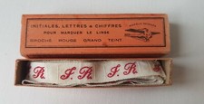 INITIALES J.R , MONOGRAME BRODE SUR RUBAN , MERCERIE ANCIENNE