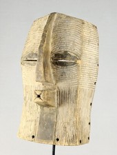 Grand masque LUBA Kifwebe Mask Congo  Art Tribal Africain MC2131