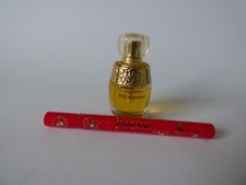 Miniature Champagne Yves Saint Laurent + stylo roll-on Yvresse