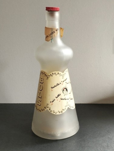 Bouteille musicale vintage