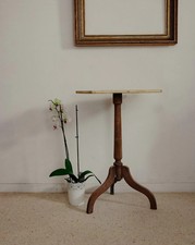 Alfred, le guéridon en bois