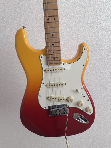 Fender stratocaster player - fender,