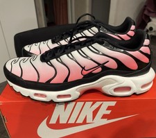 Nike Air Max Plus Hot Punch