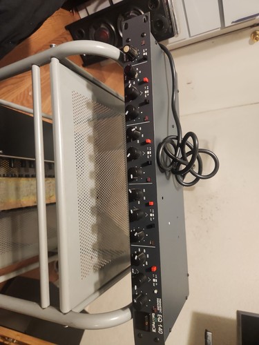Biamp 140 parametric - ,