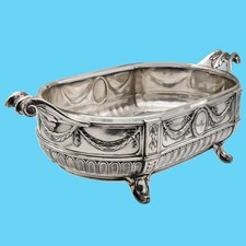 centre table jardinière